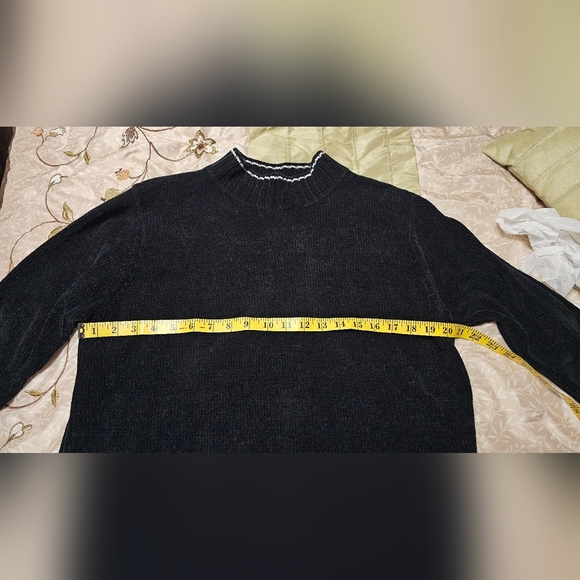 White Stag Christmas Sweater Womens Medium Black And White Cardigan Vintage Warm - Picture 3 of 5